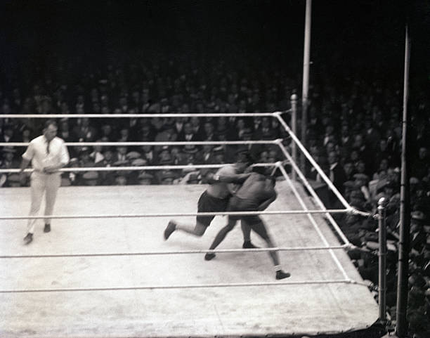 贝克汉姆动态表情包:从足球场到社交软件,帅翻全场