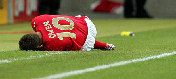 欧冠决赛北京时间火热开赛，强强对话上演