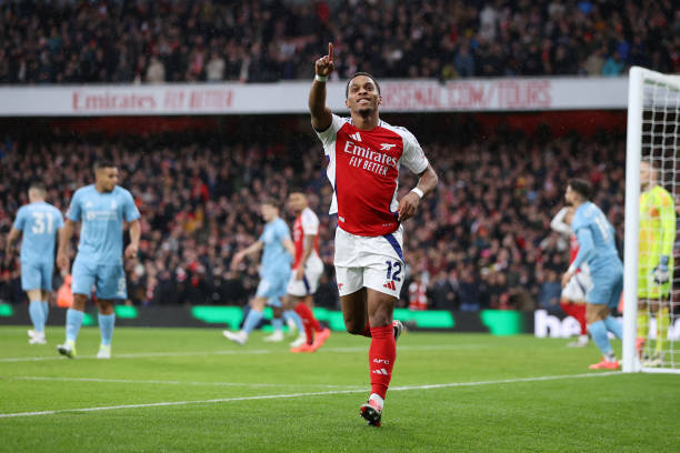 超越哈兰德！21岁妖锋横空出世，英超射手榜迎来新霸主