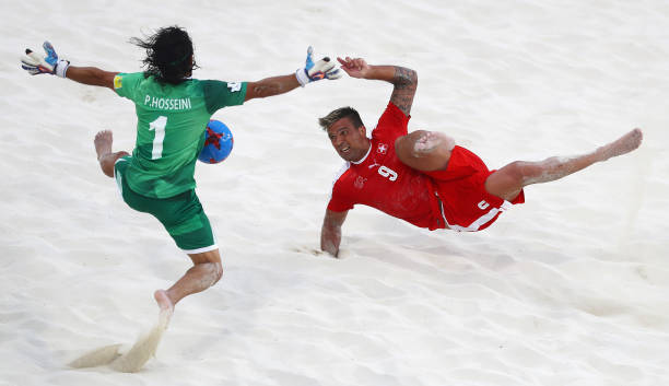 从黑马到冠军：长春亚泰2007年中超夺冠历程