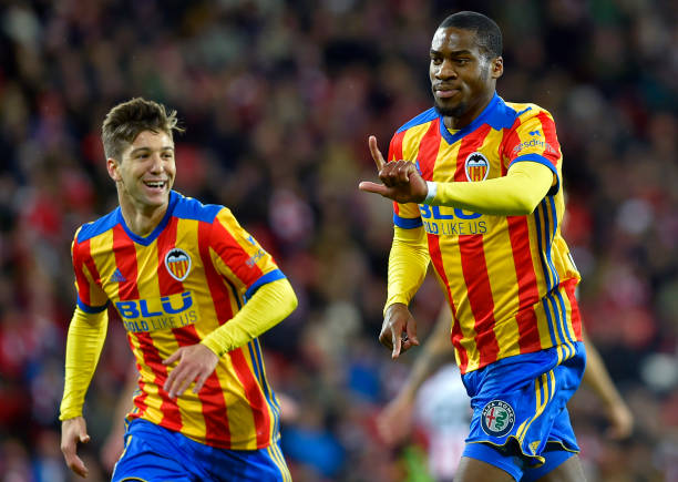 花式足球ATM：街头足球的炫技艺术