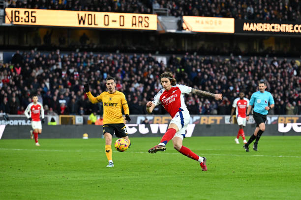 盘点FIFA 2004传奇球星阵容：小罗、亨利、贝克汉姆领衔