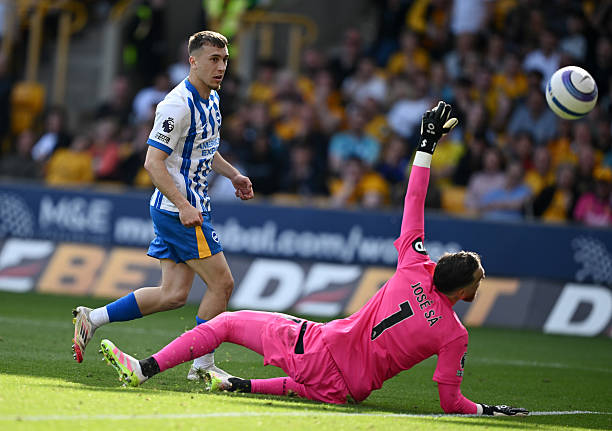 维多利亚·贝克汉姆的早年生活与成名经历全解析