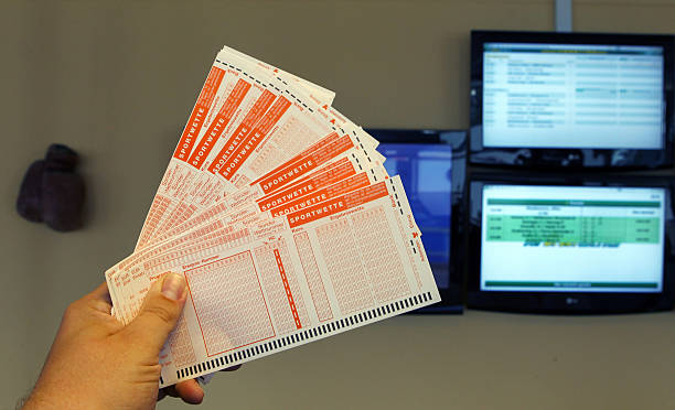 (角度：游戏玩法与互动)