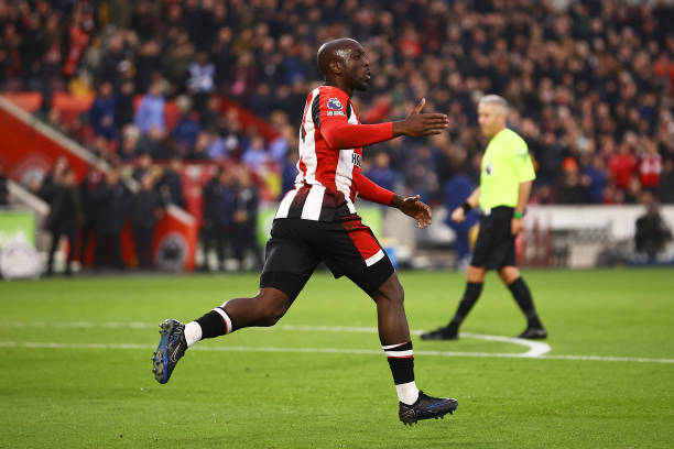 米兰，米兰——解读AC米兰队歌背后的激情与荣耀