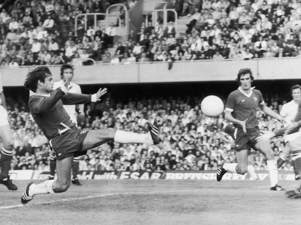 明星跑卫复出首秀直播:他能否带队逆袭?