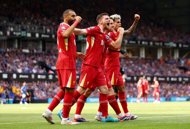 今日足球比赛全场回放：精彩瞬间全记录