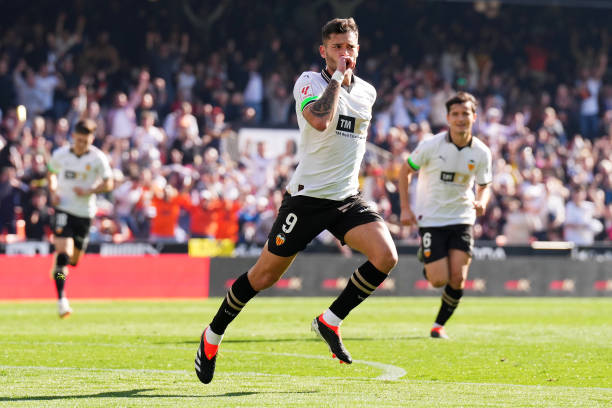 2025中超赛程热点分析：关键比赛日与争冠焦点战