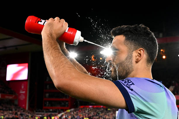 欧洲杯单场踢多久？从小组赛到决赛的时间规则对比