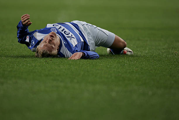 齐达内身高之谜：为何他的气场远超实际身高？