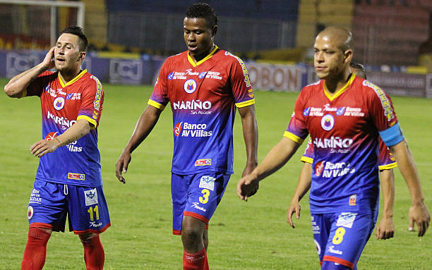 七人制足球场草坪材质与尺寸匹配的注意事项