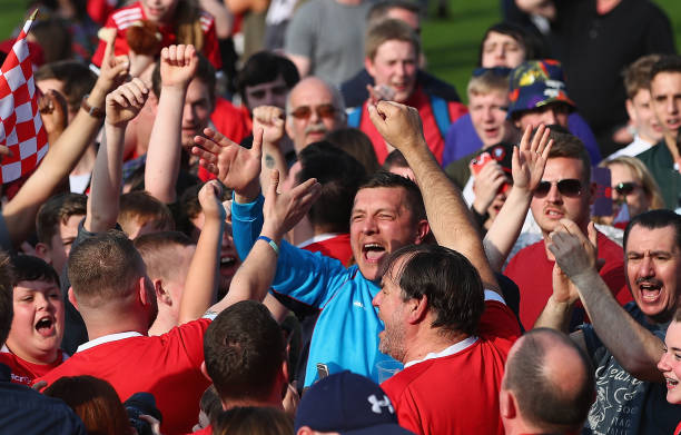 避免无效进攻!进攻球员在角球中最容易触犯的违例规则