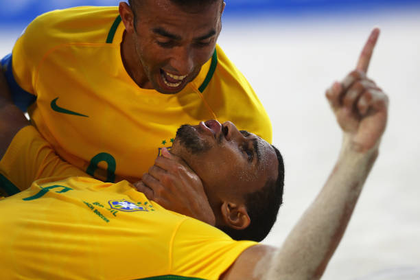 今晚足球赛事几点开踢?时间表奉上