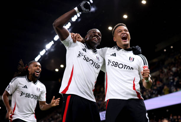 C罗夺冠痛哭:这一刻,所有努力都值得