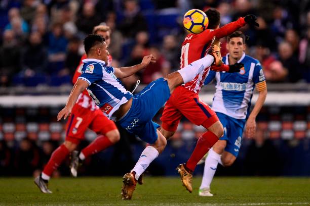 巴萨vs皇马经典之战：全场高光时刻+战术解析