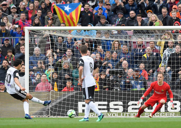 回顾C罗职业生涯最经典的帽子戏法庆祝瞬间