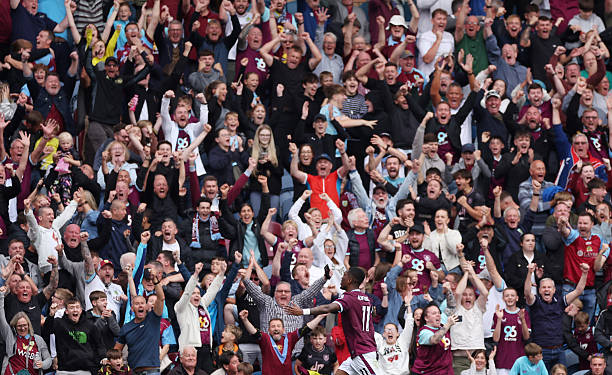 波兰国家队世界排名展望:未来能否冲击前20?