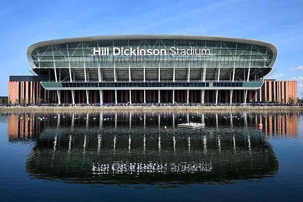 C罗欧冠经典进球，这操作简直无解！?