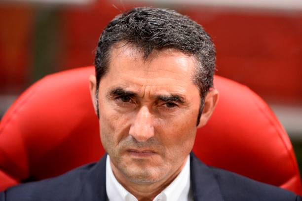 裁判承认错误：禁区外犯规判点球系误判