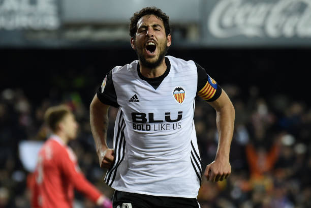 322战术体系下的防守组织与反击策略