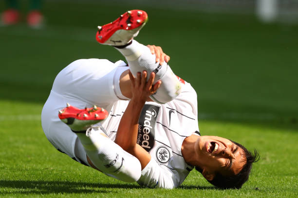 伯纳乌之夜!皇马3-0马竞,C罗戴帽书写传奇