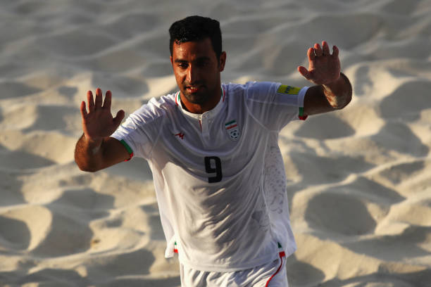 足球诗人：巴乔与梅西的灵感碰撞