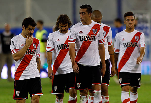 门将必看！单刀球扑救的站位与反应训练教程