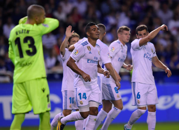 罗马里奥罕见照片曝光：赛场内外的高清记忆