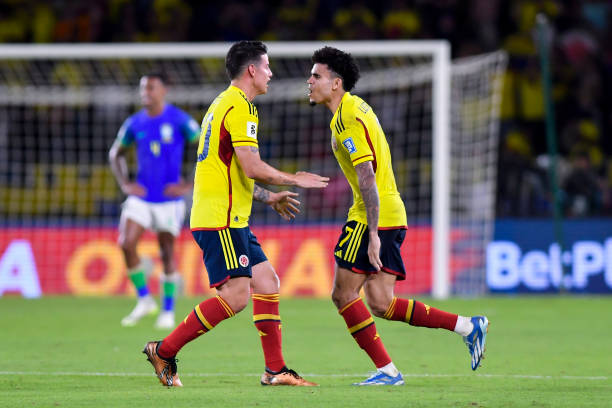 梅西的奖杯墙:俱乐部与国家队荣誉对比分析