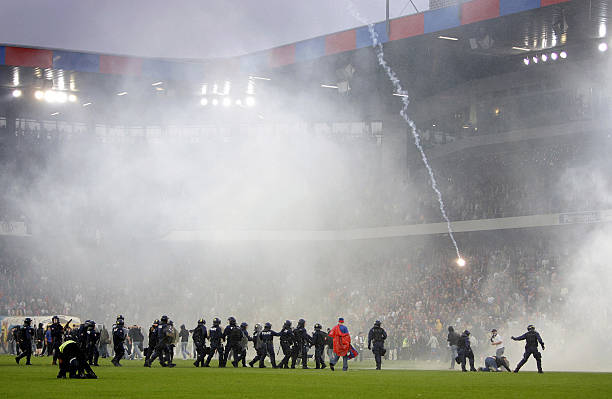 巴萨抽中那不勒斯,梅西能否带队突破?