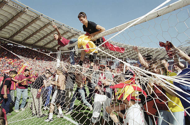 标准vs最小尺寸:11人足球场的灵活空间要求