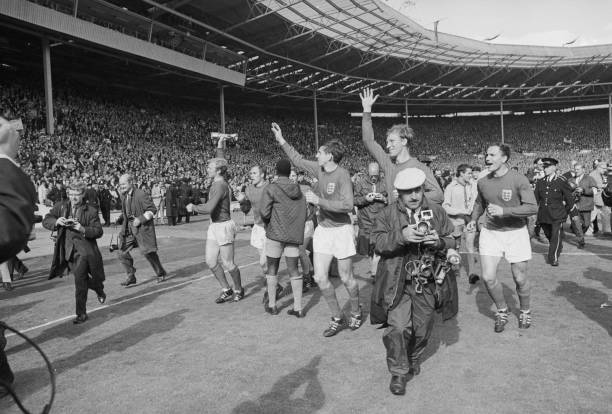 从数据看实力:深度解析当前世界足坛TOP10球星(含评分)