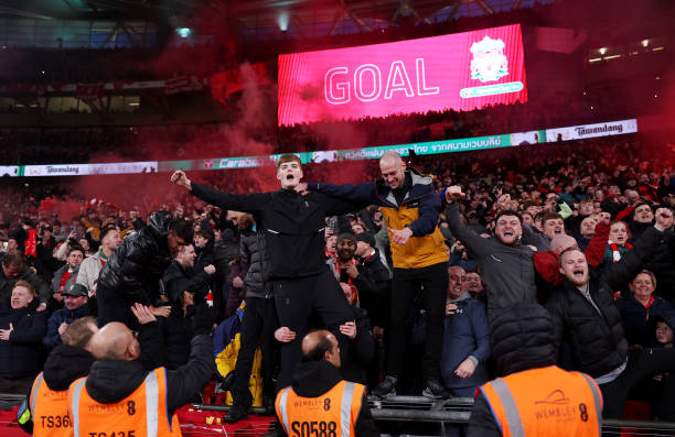 江苏足球超级联赛积分榜：历史同期数据对比与趋势预测