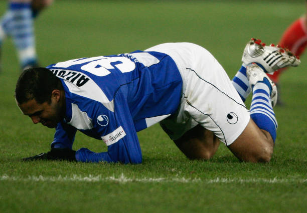 罗马里奥的射门艺术:揭秘他如何成为进球机器