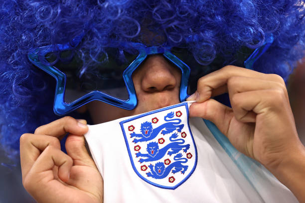 从不同角度解读马拉多纳“上帝之手”:文化、体育与民族情绪