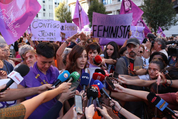 C罗身高与弹跳力的关系，为何他总能头球破门？