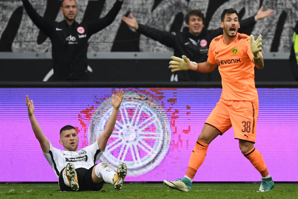 角球直接破门TOP10！门将失误还是神仙球？