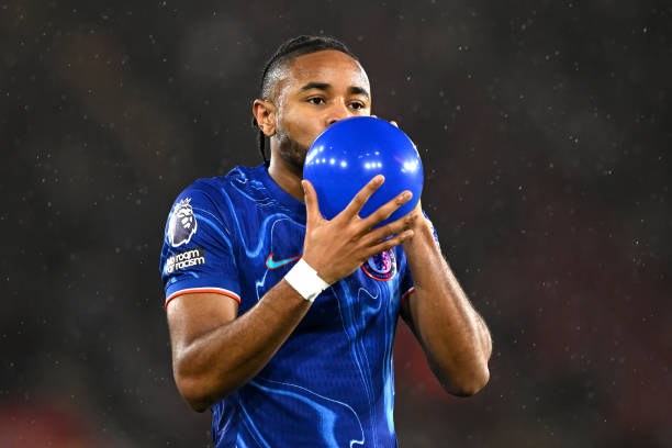 金球奖终极对决:梅西VS哈兰德,谁更胜一筹?