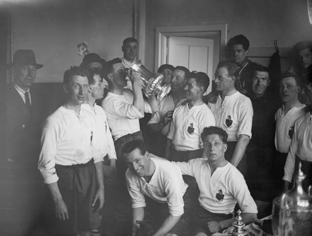 马拉多纳的个性魅力与争议行为全解析