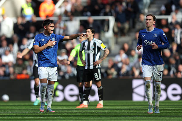 2024欧冠赛程全解析：小组赛到决赛关键日期一览