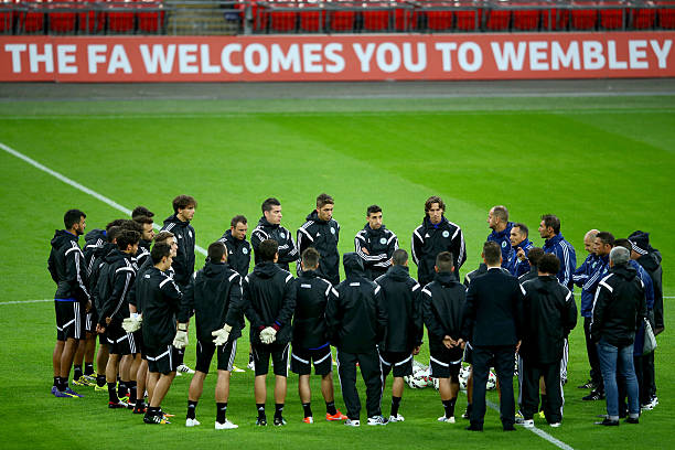 任意球大师VS传球宗师：谁才是真正的球场王者？