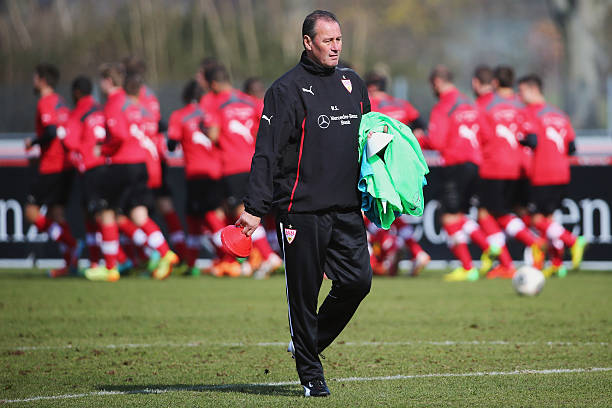 英超争冠白热化!最新积分榜揭示三强争霸格局