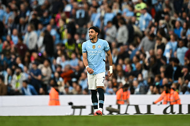 任意球进球率大揭秘：职业球员vs业余爱好者