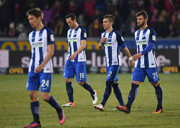 那些年我们误解的点球规则：一脚还是两脚？