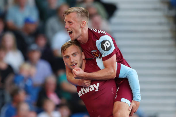 火爆脾气的传奇:马拉多纳如何用愤怒书写足球历史