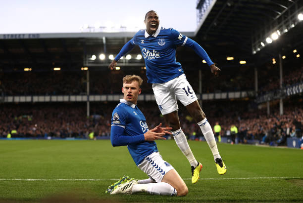 欧冠预测:巴萨2-1力克拜仁,莱万反戈旧主难救主