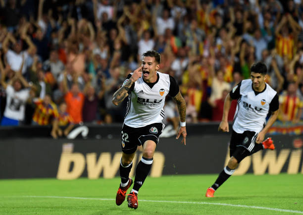 德国足球顶级联赛排名:降级区竞争白热化