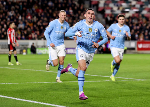 (评测分析类,吸引寻求客观意见的用户)