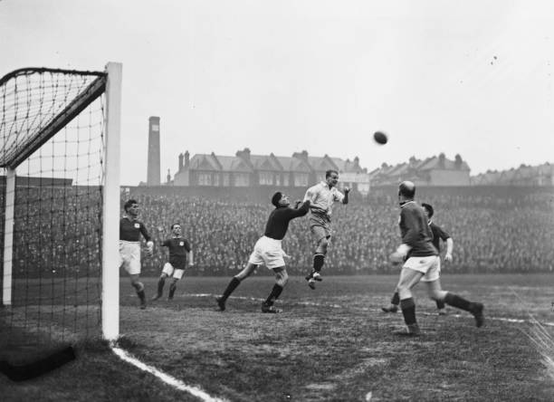 2021年法甲完整赛程回顾：各轮次比分结果全记录