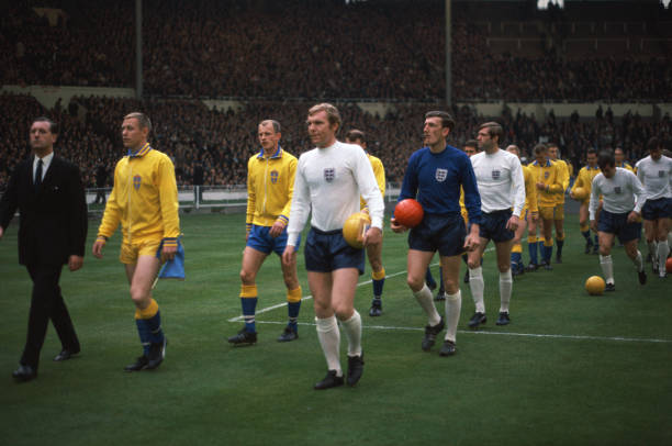 从军营到球场:八一队主场的特殊氛围与球迷文化